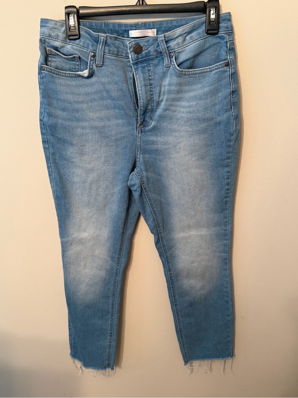 Lauren Conrad Skinny Ankle Jeans with Raw Hem size 10